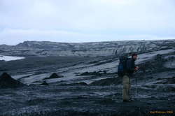 One more dead end, but we've spotted our way off, near the south east toe of Skeiðarárjökull