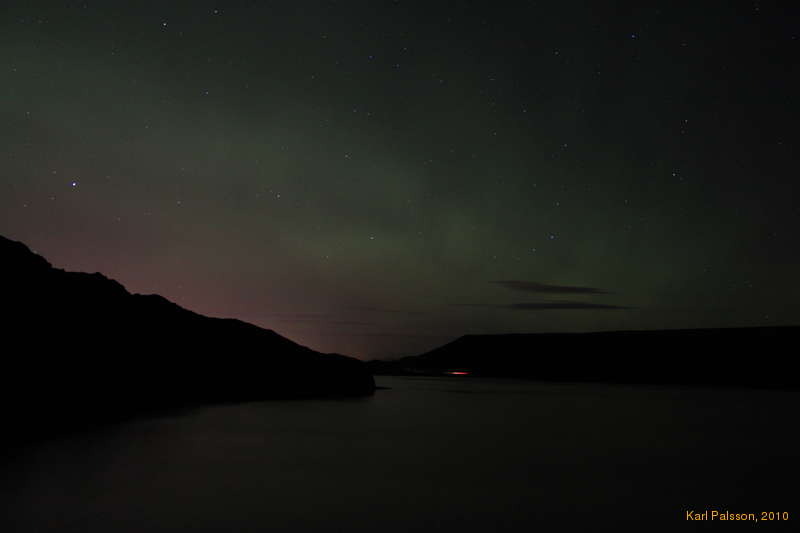 End of the aurora over Kleifarvatn