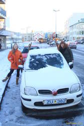 Kata and Alda and the reindeer car