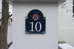 Nice house number
