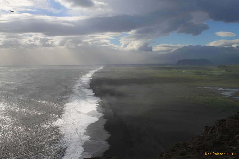 NE from Dyrhólaey, towards Pétursey