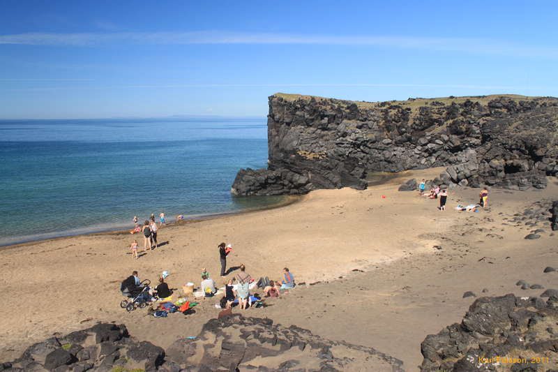 Great day for the beach at Skarðsvík