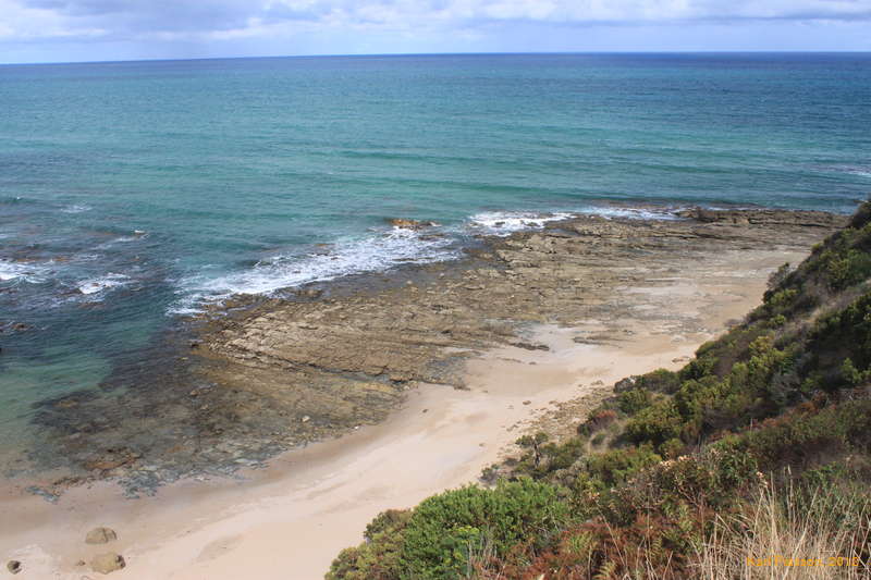 Rock shelves at Devil's Elbow